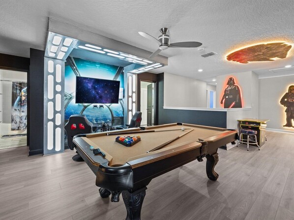 Spielezimmer