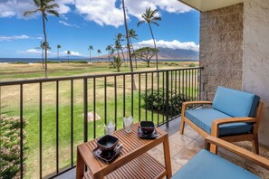 Enjoy meals on the lanai.