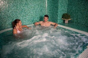 Bubbelpool inomhus