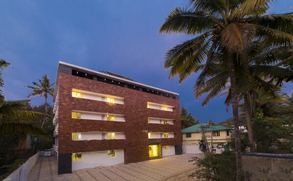 Front of property - evening/night