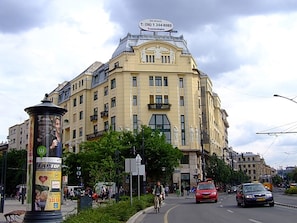 Esterni