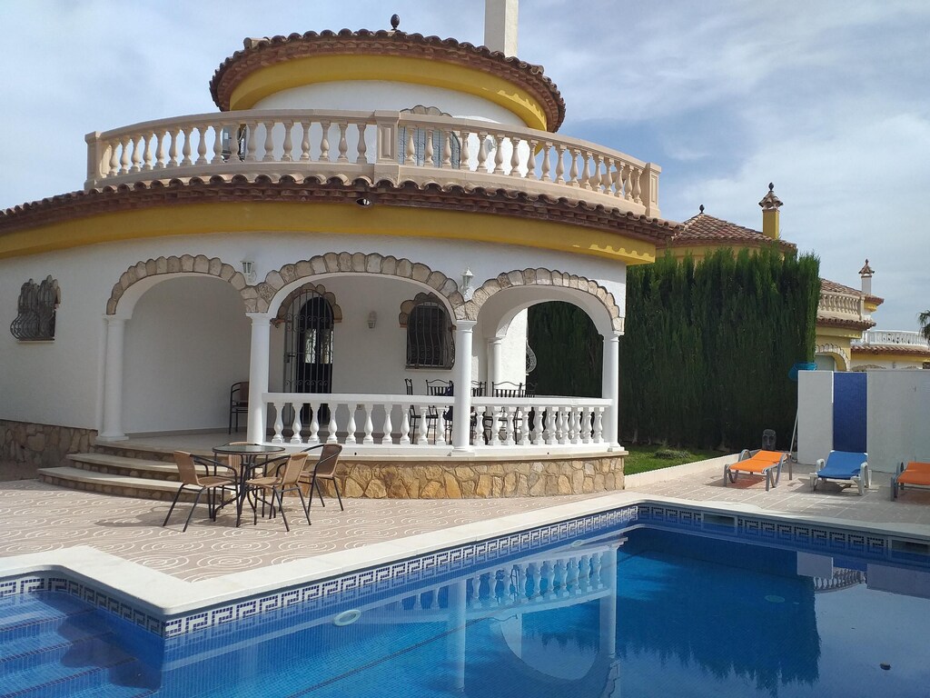Picture of villa