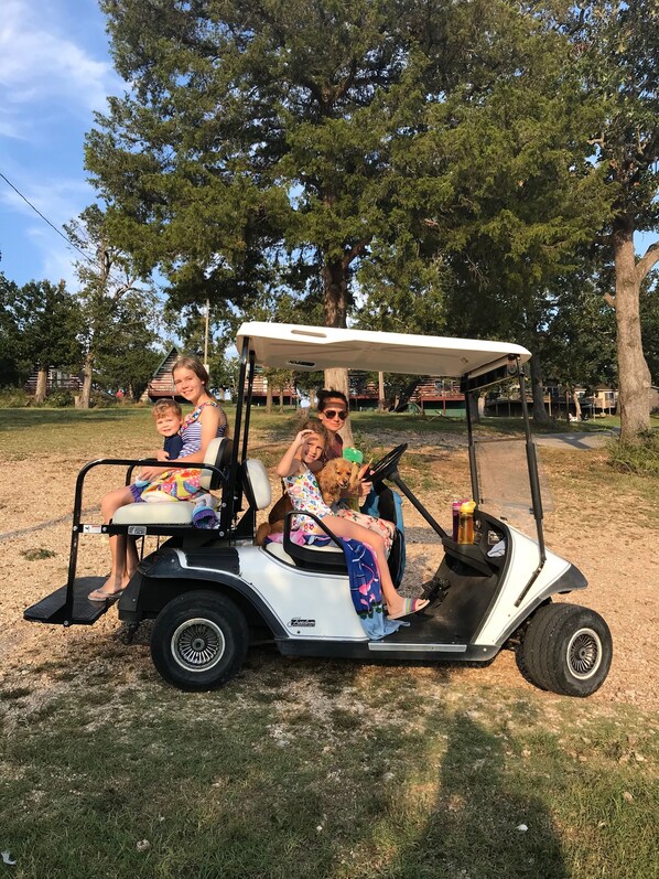 Golf cart