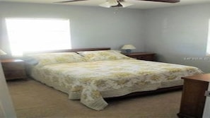 Guest room - Full Bed