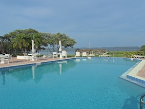 Piscina externa