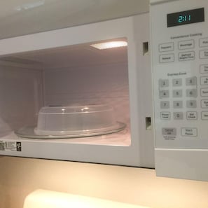 Microwave. Kitchen appliance in Sun City vacation rental