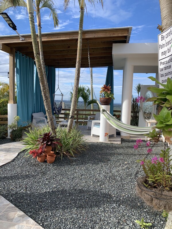 Hamaca y terraza 
