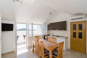 In-room dining