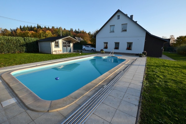 Extérieur maison de vacances [été]