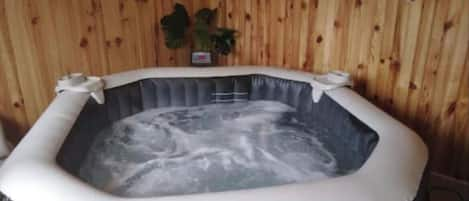 jacuzzi 