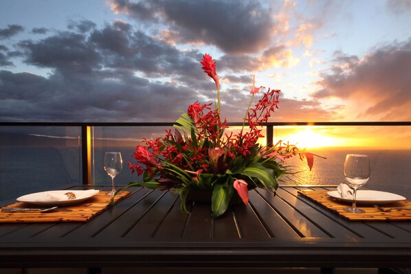 Romantic sunsets from the private lanai