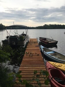 Family and pet-friendly Lakeside Lodge, close to the best of the Northwoods!