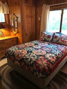 Family and pet-friendly Lakeside Lodge, close to the best of the Northwoods!