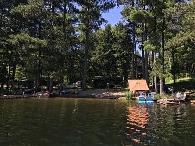 Family and pet-friendly Lakeside Lodge, close to the best of the Northwoods!