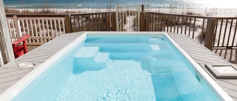 Gulf front pool on deck.
