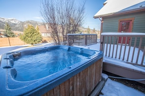 Beautiful views of Spanish Peaks from the private hot tub 