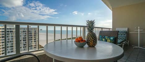 Relax on the Sea Mar Oversized Lanai - perfect for morning breakfast!