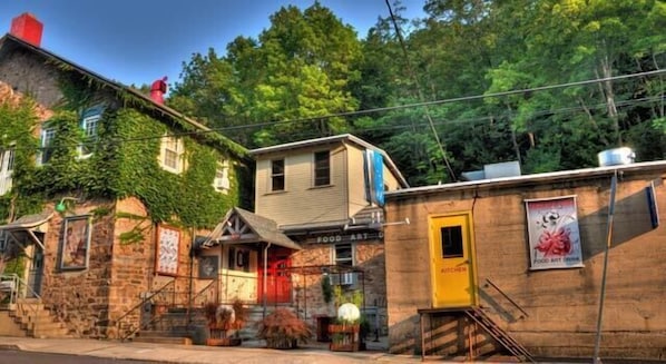 In town stone Loft is located on the upper floor of a 19th C Wireworks Factory