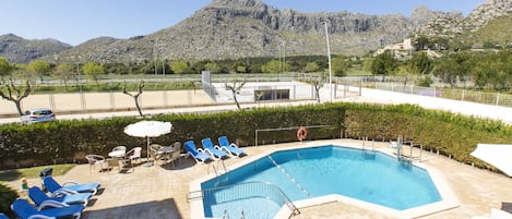 Piscine extérieure