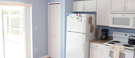 Newly up-dated kitchen with pantry.