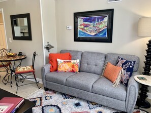 Beautiful room decor; vacation guides, reading materials. 