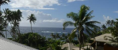 Vue sur la plage ou l’océan