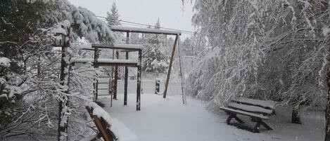 Children's play area - outdoor