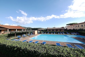 Utomhuspool