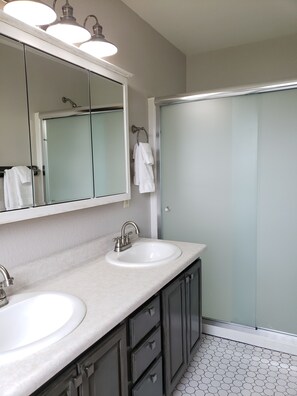 Master bath