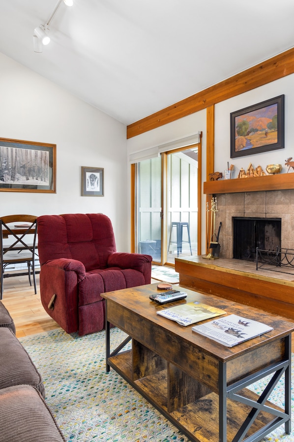 Living Room with Fireplace