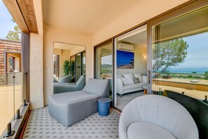 Primary Bedroom Balcony (3)