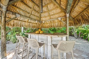 Outdoor Bar and Tiki Hut