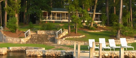 Aubrey's Lakewood Cabin at Treasure Cove