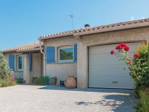 Extérieur maison de vacances [été]