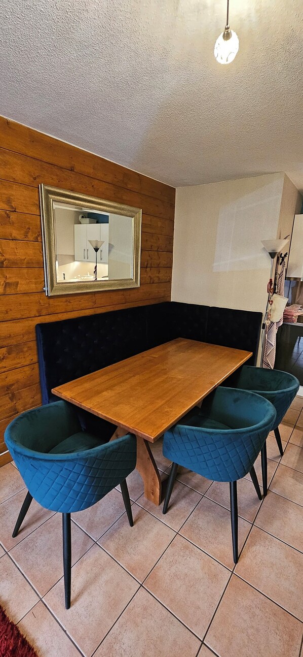Dining table with new seating