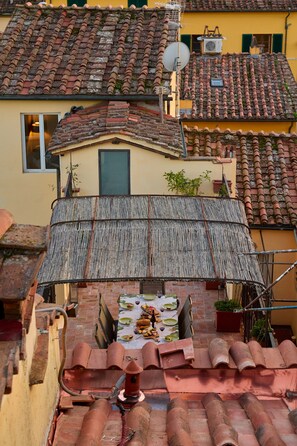 Top View to Main Terrace (1)