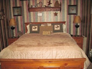 ~MASTER BEDROOM~with 2 windows/dresser/ Mirror/ flat screen TV & rocking chair