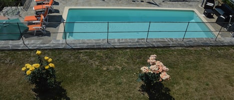 piscina e solarium