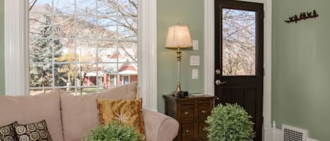 Living room and entrance