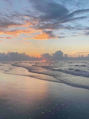 The most beautiful sunrises you’ve ever seen. 