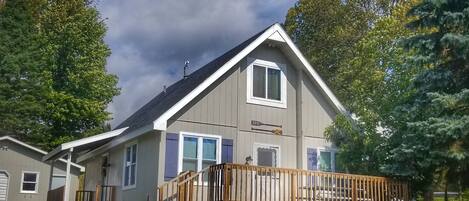 Welcome to our Boyne City Cottage!