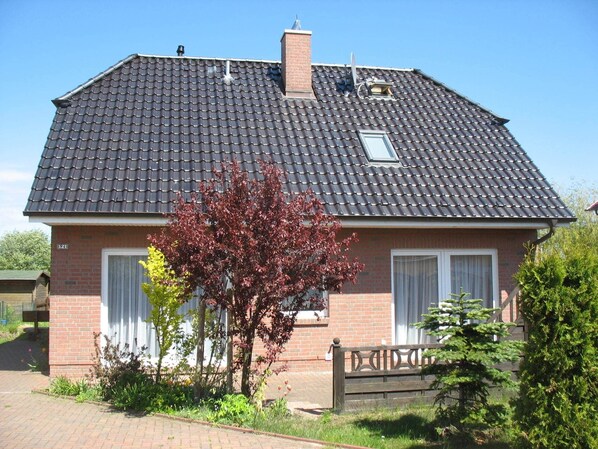 Holiday Home Exterior [summer]
