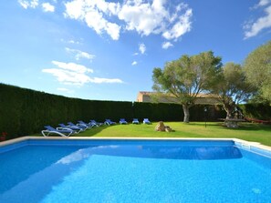 Holiday Home Swimming Pool