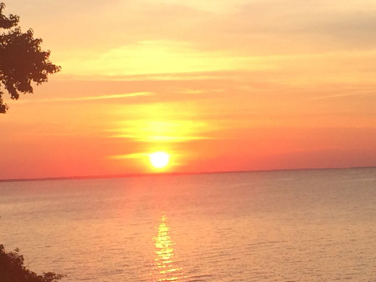 It’s All About the VIEW! Plan your Fall getaway now !