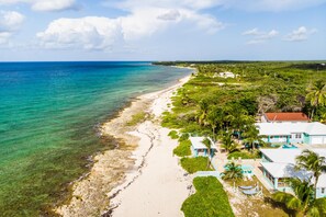 Blue Vista Villa Beach and Shoreline