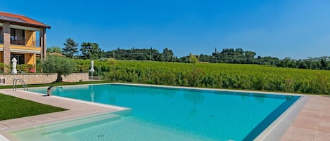 Piscine maison de vacances