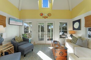 COMPLETELY RENOVATED HOME, LIVING ROOM