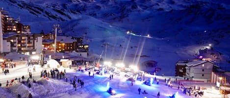 Au premiĂšres loges pour le ski et l'aprĂšs ski !
