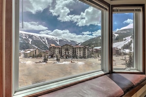 Sky Chutes view (L) and Copper Mountain slopes (R) from the massive bay window.