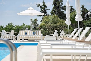 Utomhuspool